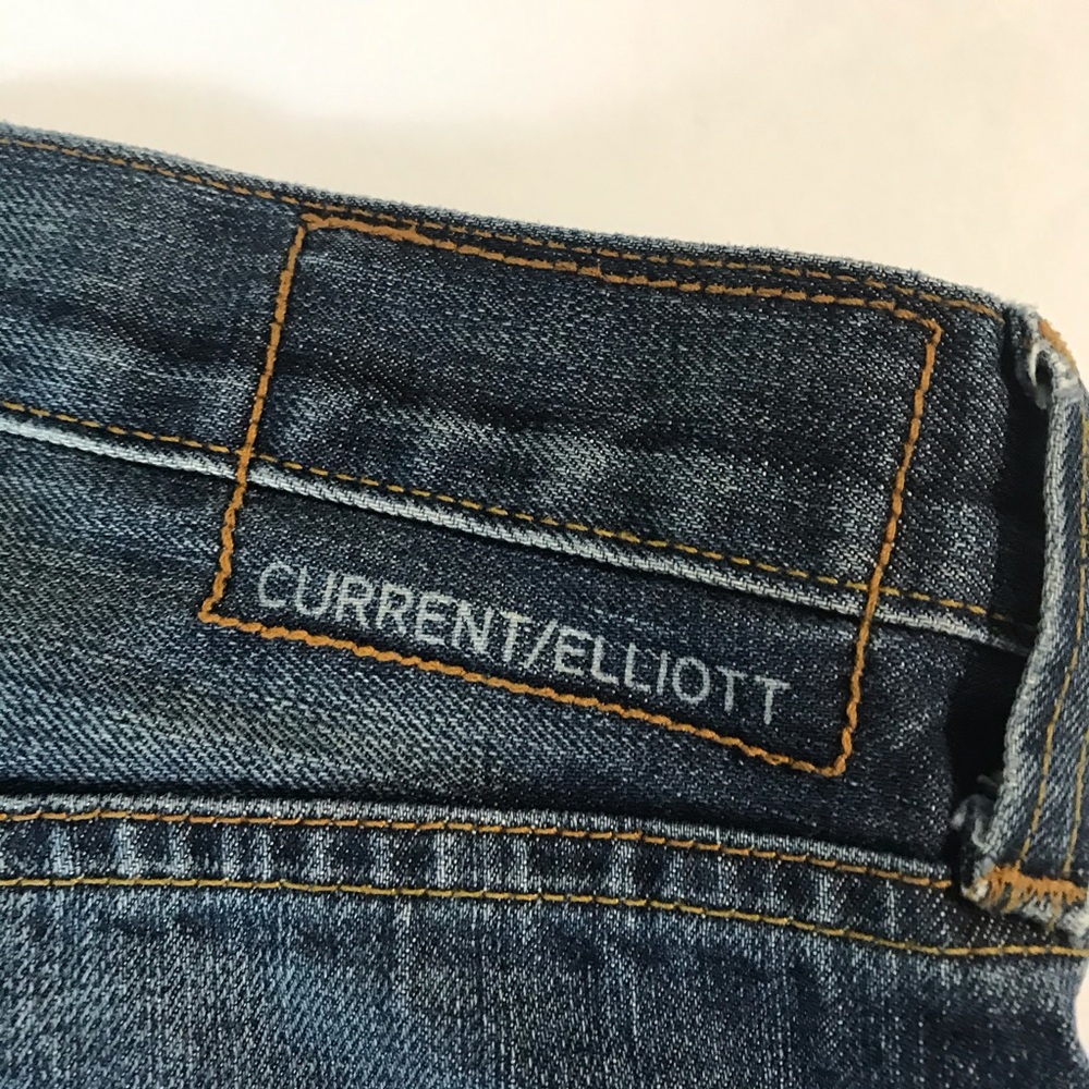 *CURRENT/ELLIOTT* Relaxed Distressed Jeans - Picture 7 of 11